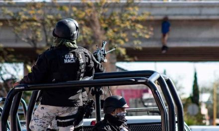 Crimen organizado colgó a dos solados en puente de Zacatecas