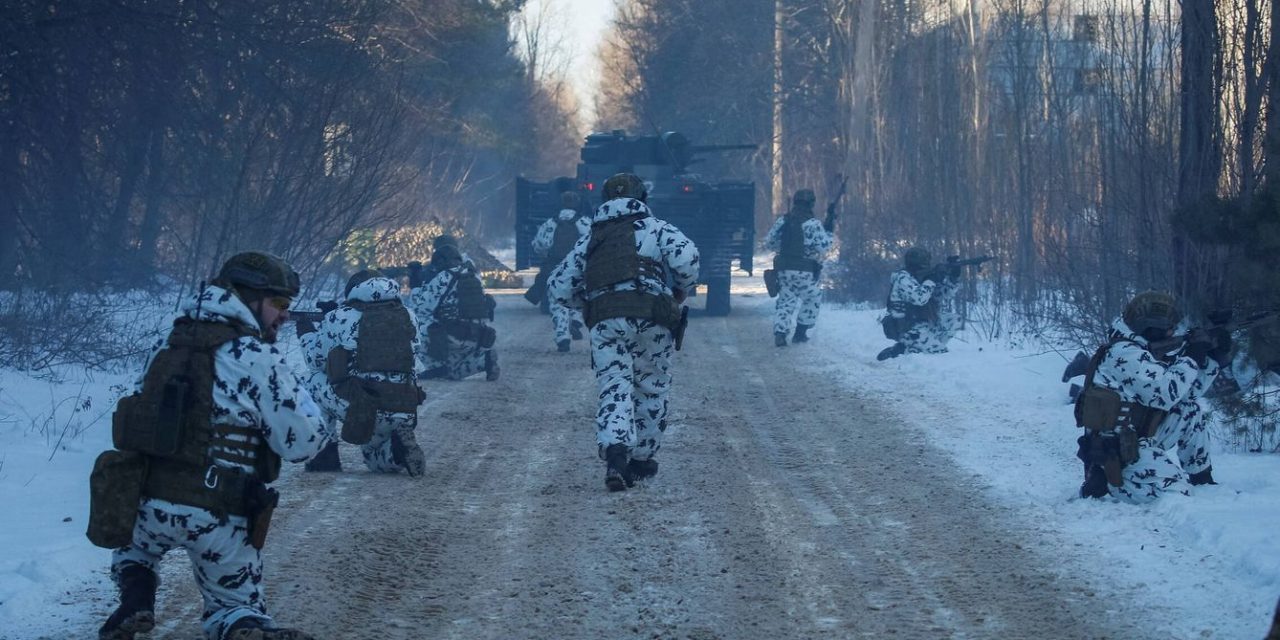 Ucrania confirma disparos en territorios fronterizos ocupados por Rusia