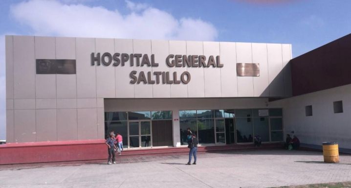 Vecinos tablean a señor que golpeaba a su esposa en Saltillo