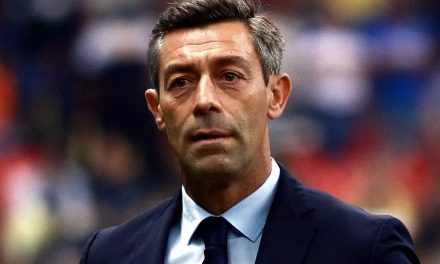 Santos le vuelve a decir adiós a Pedro Caixinha