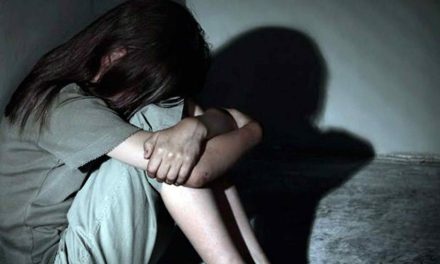 Niña denuncia abuso en primaria de Nuevo León; escuela la ignora