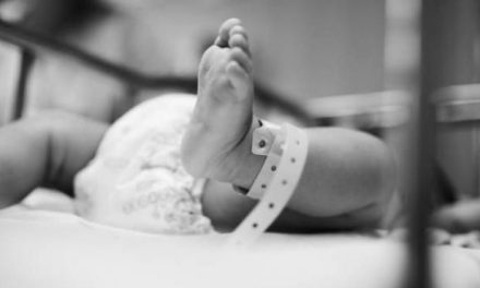 Exigen justicia en redes sociales por muerte de bebé en Saltillo, que tenía golpes en el cuerpo