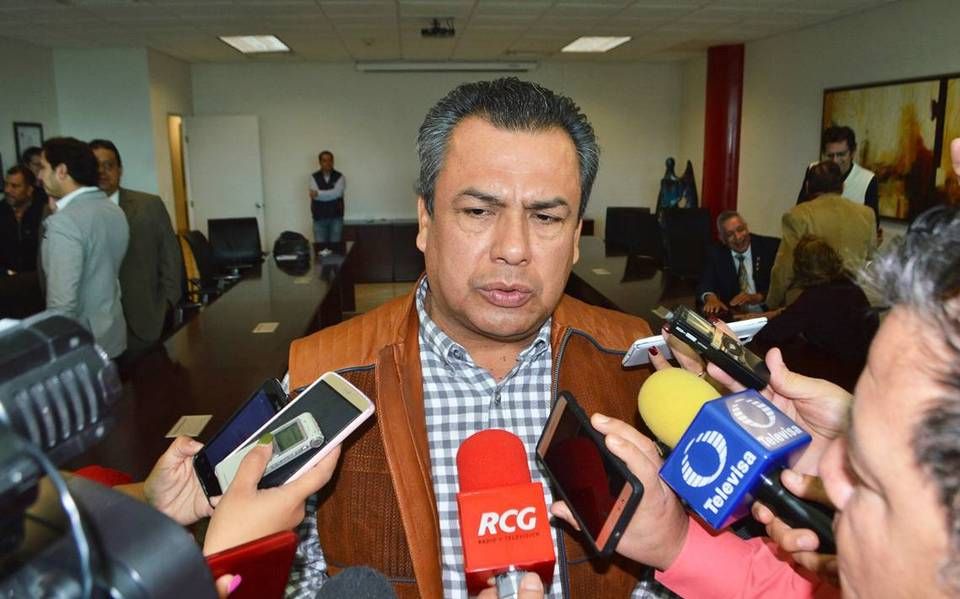 Jorge Luis Morán Delgado renuncia a la UIF Coahuila