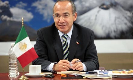 Calderón llama cínico a AMLO por ‘mandar abrazos a asesinos’