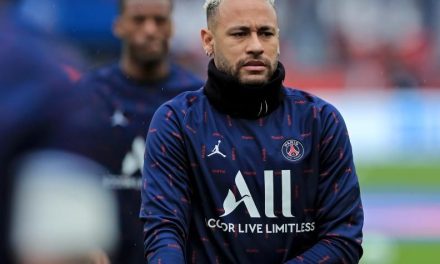 Acusan a Neymar de llegar borracho a las prácticas del PSG