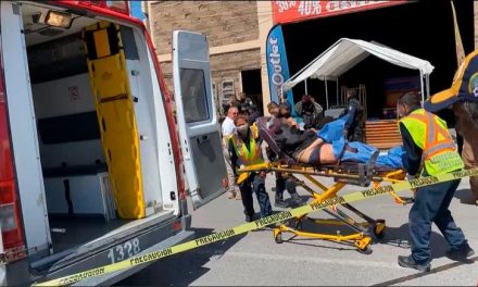 Dos personas terminan baleados en Valdés Sanchez frente a la Arena Saltillo