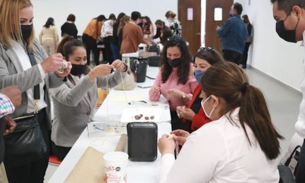 Realizan taller en la UAdeC para prevenir y erradicar la violencia contra las mujeres en Saltillo