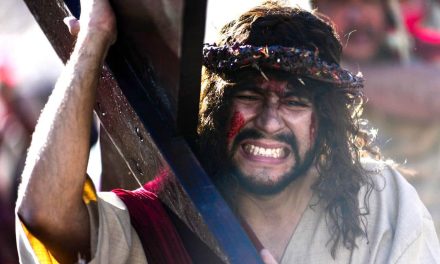 Un éxito el Viacrucis del Cerro de Las Noas
