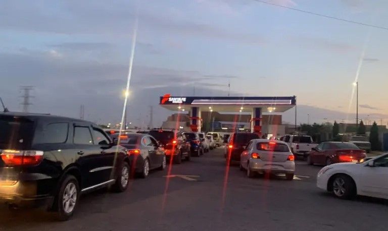 Desata caos gasolinazo en la frontera de Coahuila