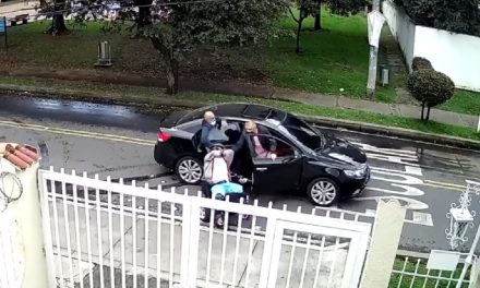 Captan asalto a un hombre en silla de ruedas (video)