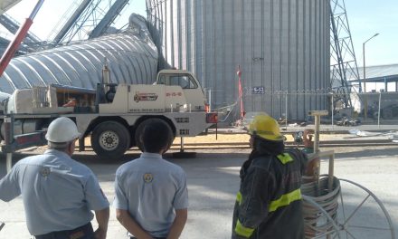 Sigue búsqueda de trabajador por colapso de silo en Torreón