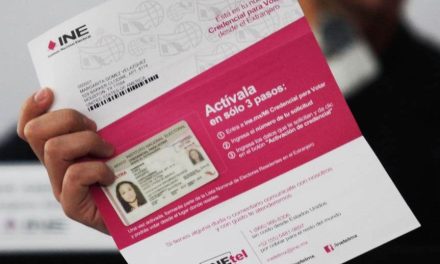 Miles de coahuilenses tienen su credencial vencida; INE llama a la población a renovarla