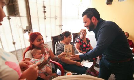 Alberto Hurtado visita colonias de Saltillo