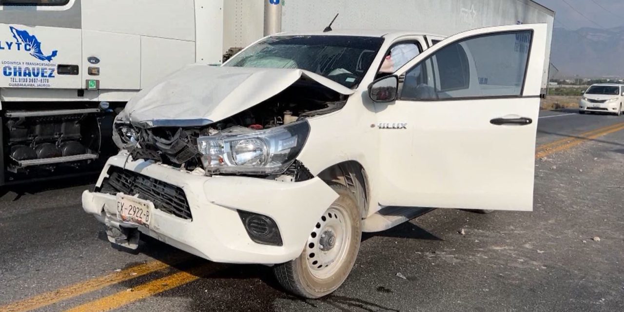 Aparatoso choque en Carretera 57 deja lesionados de gravedad