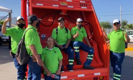 Ciudadanos destacan buen servicio de nuevos camiones de recolección de basura en Saltillo