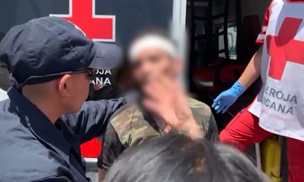 ¿Karma? Ladrón que intentaba robar en Saltillo cayó de una gran altura quedando herido (Video)