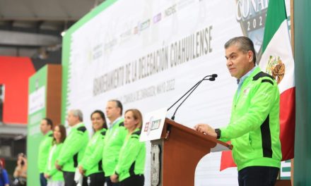 Abandera MARS delegación de deportistas coahuilenses