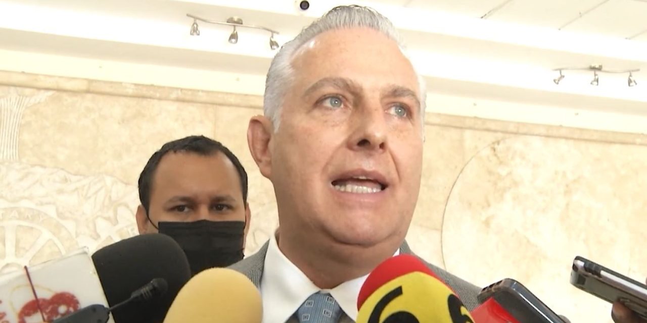 Mi prioridad es Torreón, dice Román Cepeda ante convocatoria del PRI