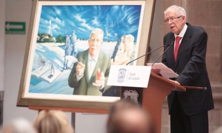 Guardan un minuto de silencio en memoria de Don Eliseo Mendoza Berrueto