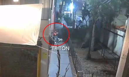 Hombre aprovecha la noche para golpear a una mujer en calles de la CDMX