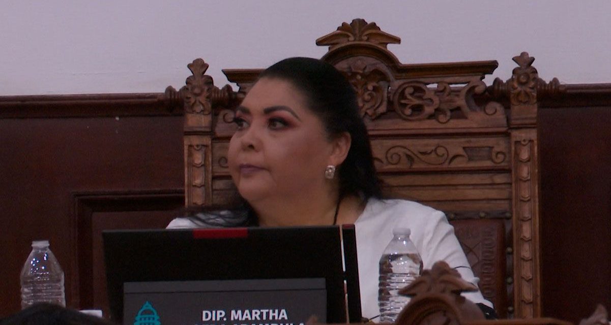 Proponen crear figura del ‘maestro sombra o espejo’ en Saltillo