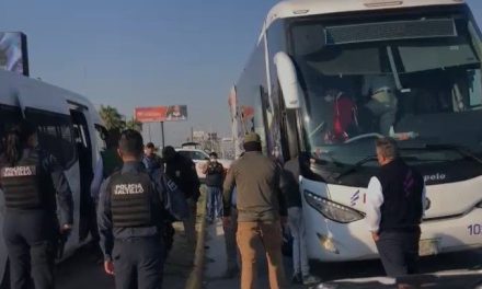 Aseguran a 17 migrantes en filtro de seguridad en Saltillo