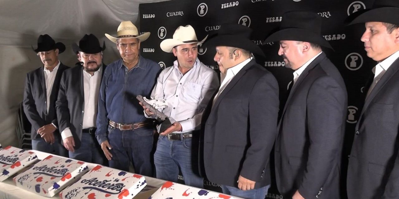 Mamás de Monclova festejan su día con concierto del grupo Pesado