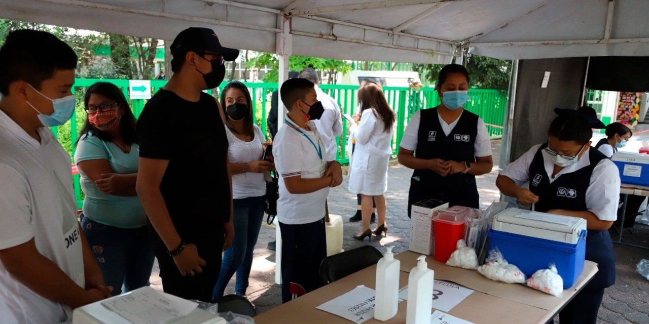Alistan compra de vacunas de Pfizer para niños de 5 a 11 años