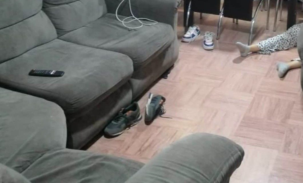 Dos mujeres son asesinadas a tiros adentro de su casa en el Estado de México