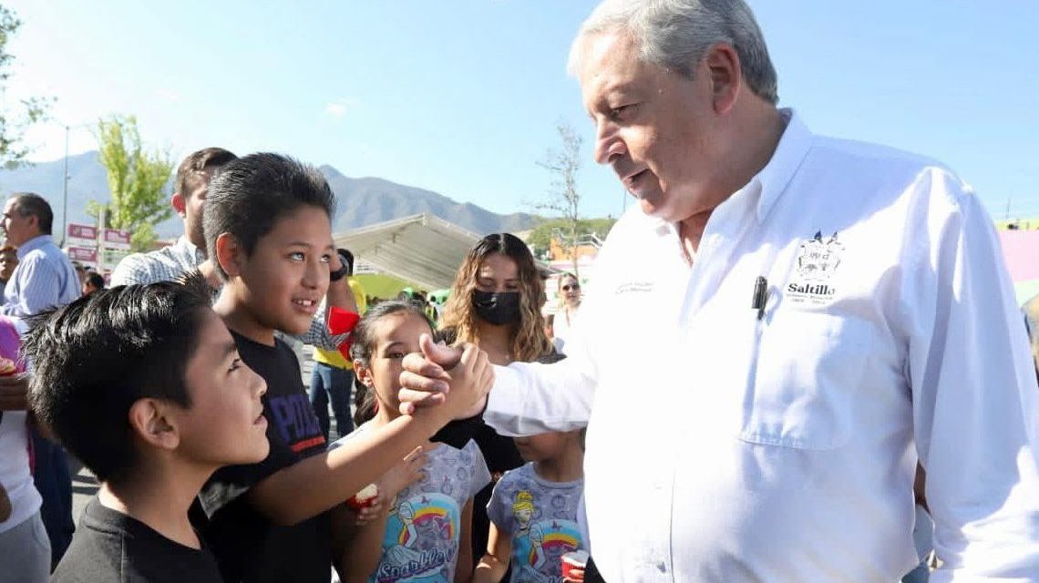 Saltillo trabaja por la niñez: Chema Fraustro