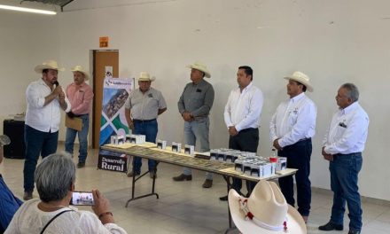 Entregan nombramientos a Enlaces Rurales Municipales en Saltillo