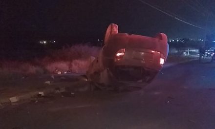 Hombre fallece aplastado luego de sufrir una volcadura en Saltillo