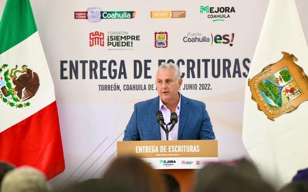 Román Cepeda anuncia programa de escrituración en Torreón