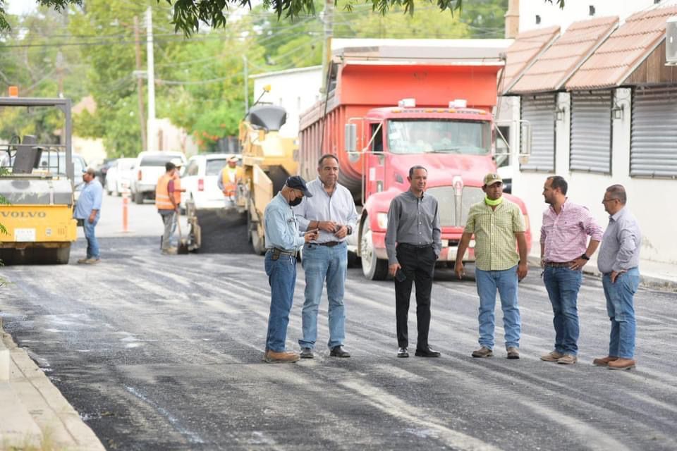 Supervisa alcalde obras de pavimentación en Acuña