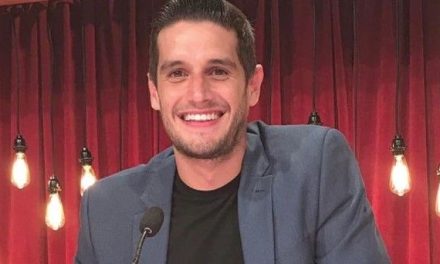 ‘Hasta pa’ condones te alcanza’; Adrián Marcelo le deposita a fan para ir al cine y posteriormente hacer el ‘delicioso’