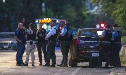 Ejecutan a bebé de 5 meses de un tiro en la cabeza en Chicago