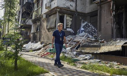 ‘La destrucción es real’: Ben Stiller al visitar Ucrania