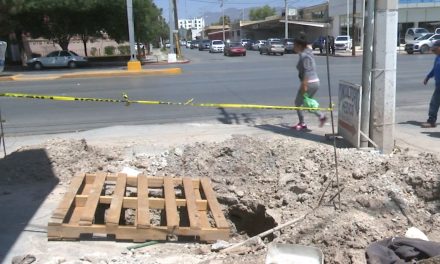 La calle Reynosa tiene más de un mes obstruida por culpa de Aguas de Saltillo