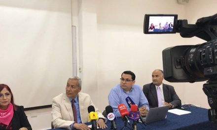 Se oponen a la cancelación de exámenes y libros de texto en Saltillo