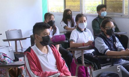 Celebra la SEDU vacunación a niños de 5 a 11 años