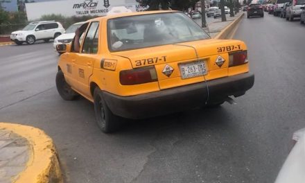 Se quejan de taxista en Saltillo