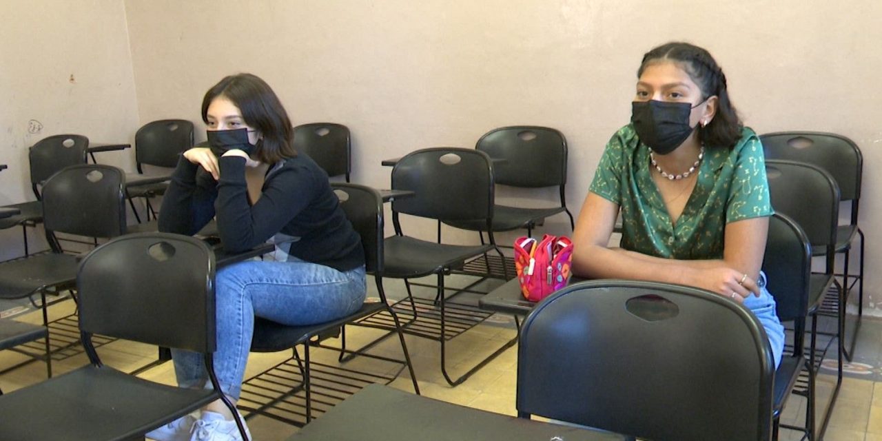 Alumnos de la UAdeC salen el viernes de vacaciones