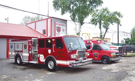 Autorizan aumento salarial a elementos de PC y Bomberos  de Acuña