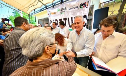 Llevan módulo de escrituración a colonia Las Julietas de Torreón