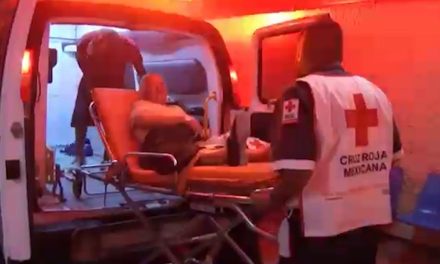 Abuelita ingiere cloro por error y termina intoxicada en Parras