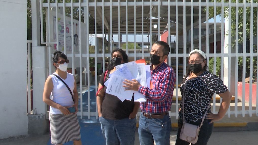 Viven conflicto laboral en la Escuela Secundaria Número 7 de Saltillo
