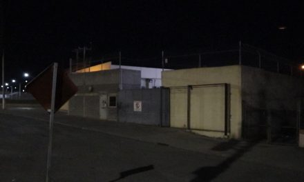 Hallan cuerpo despedazado en carretera de Saltillo
