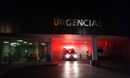 Saltillo: Motociclista fallece en el hospital tras accidente en Nazario Ortiz y LEA