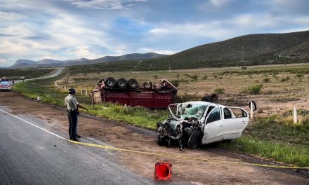 Fatal accidente: Dos personas pierden la vida al quedar prensados en la carretera a Zacatecas