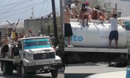 Así celebraron los regios la llegada de una pipa a una colonia de Monterrey (video)